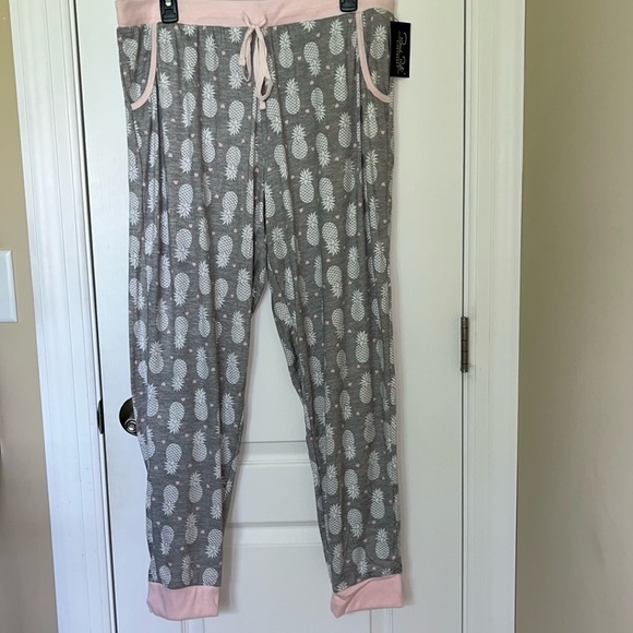 🆕 René Rofe Sleepwear Lounge Pants Pineapple and Hearts Design Size XL - Picture 3 of 9